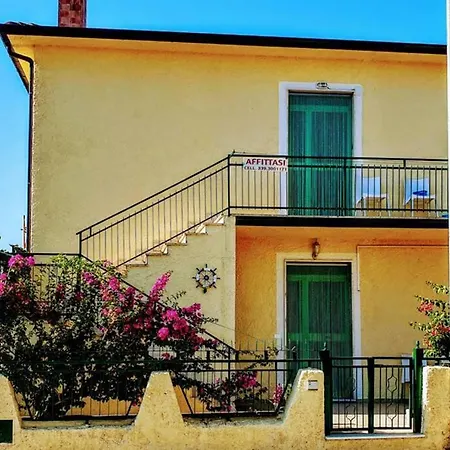Salice Casa Vacanze - Sole, Mare E Luna *