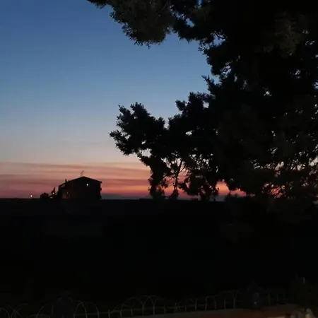Salice Casa Vacanze - Sole, Mare E Luna 度假居 *