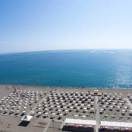 Salice Casa Vacanze - Sole, Mare E Luna Holiday home *